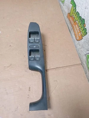 Interruptor de puerta delantera del conductor ventana del conductor con cromo se adapta a 12-22 PASSAT 3609571 Foto 1 de 3