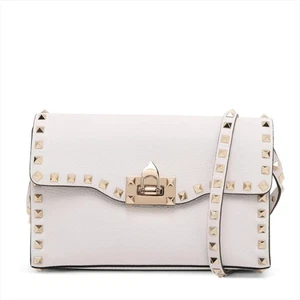 Bolso de hombro Valentino Rock con tachuelas de cuero blanco - Imagen 1 de 11