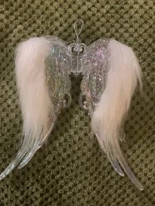 Irisierende weiße Engelsflügel Ornament  - Bild 1 von 1