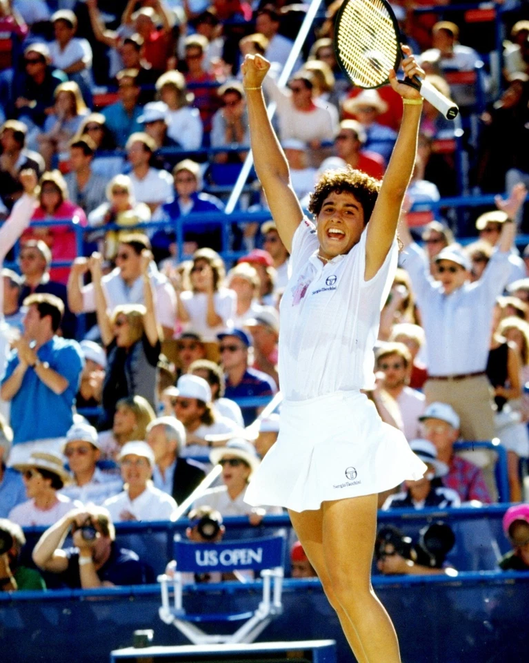 Impresión de tenis con foto brillante de 8x10 de Gabriela Sabatini #5 Foto 1 de 1