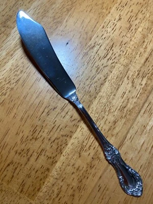 "Cuchillo de mantequilla maestro de mango plano International Sterling Wild Rose pulido 7""" Foto 1 de 4