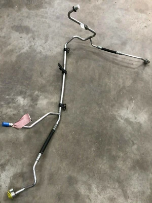 MANGUERA DE SUCCIÓN DE REFRIGERANTE AIRE ACONDICIONADO MOTORCRAFT YF-37179 PARA FREESTAR MONTEREY 2004-2007 Foto 1 de 4