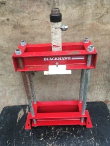 BENCH PRESS - HYDRAULIC - 12 TON - BLACKHAWK - USA - Picture 1 of 23