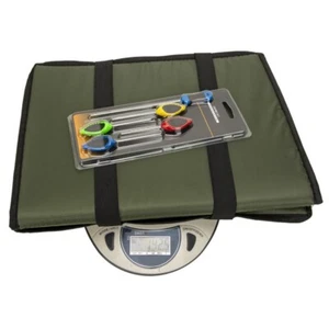 Conveniently Foldable Carp Landing Mat with Baiting Needle Fishing Tool - Picture 1 of 12
