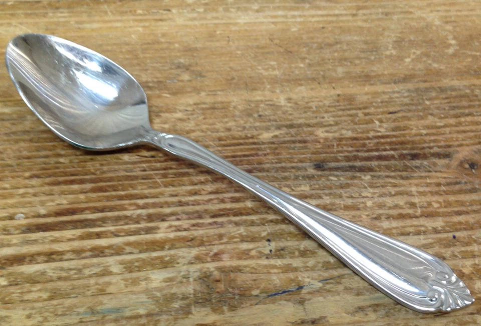 1 cucharadita Regal Gallery RGL12 acero inoxidable vintage 18/8 Corea pluma contorno Foto 1 de 1