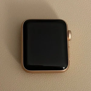 Apple Watch Series 3 38mm GPS Gold Smartwatch - Scratched / Battery Health 87% - Picture 1 of 8
