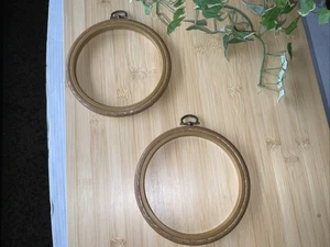 Vintage Flexi-Hoop Needlework Hoop Frames With Stylish Metal Hangers Tops 51/2” - Picture 1 of 5