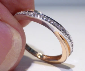 9ct Gold Diamond Ring 4mm Band UK Hallmark Size L 1/2 Multi Tone Gold Boxed - Picture 1 of 23