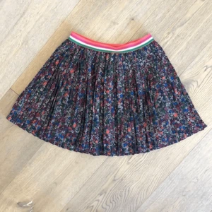 Gap Kids Pleated Floral Skirt, Girls S - Picture 1 of 4