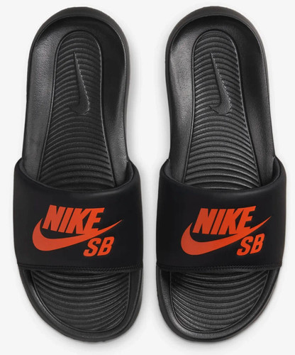 Taglia 8 Sandalo Nike SB Victori One Slides (2022) Nero Rosso DR2018 002