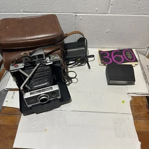 Vintage Polaroid 360 Land Camera Electronic Flash w/ Hard Case + Strap + Manual - Picture 1 of 4
