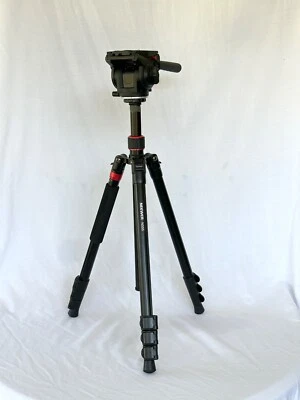 neewer N555 two in one camera tripod - tripod and monopod - Image 1 of 4