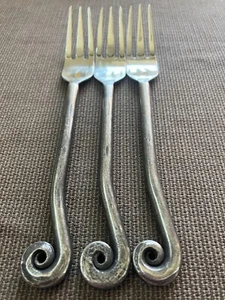 3 Pottery Barn Fiddlehead DINNER FORKS Black Coiled Handle PBNFID Flatware - Picture 1 of 13