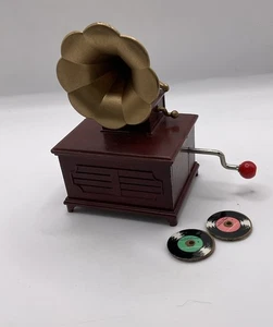 Gramophone musical ancien Sylvanian Families avec 2 disques - état de fonctionnement - Photo 1/15