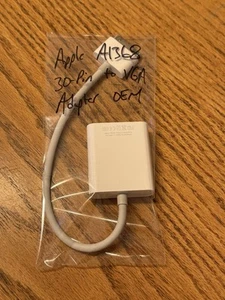 Apple 30-pin To VGA Adapter Cable For Ipad Iphone And Ipod Touch Model A1368 - Picture 1 of 1