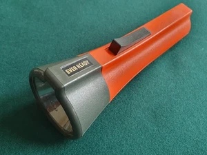 Vintage Ever Ready Torch Orange Grey Retro Working 18cm - Picture 1 of 4