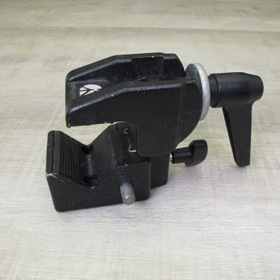 Manfrotto 035 Super Abrazadera - Abrazadera de estudio de alta resistencia Foto 1 de 4