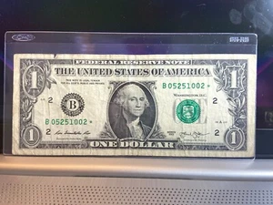 B05251002* DUPLICATE STAR NOTE - 2013B SERIES - $1 FRN - DO YOU HAVE THE MATCH - - Picture 1 of 3