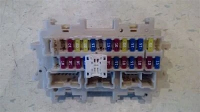 Infiniti M37X 2012 12 interior caja de fusibles cabina 87241 Foto 1 de 4