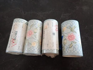 Vintage Laura Ashley Home wallpaper border - 3 rolls PLUS - Delicate floral - Picture 1 of 3