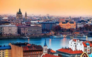 Hungary Budapest Cities Skyline Cathedral Cityscape Painting Printed On Canvas - Picture 1 of 2