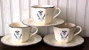 **BLUE DANE (3) CUPS & SAUCERS HAKERWARE-MS70-F - Picture 1 of 9