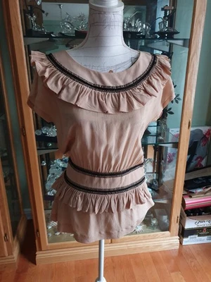 Blusa Top FENDI Volantes Botón Cintura Rosa Manga Corta Talla IT 40 Foto 1 de 4