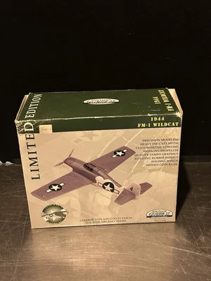 1944 Navy FM-1 WILDCAT WWII Diecast Gearbox 11501 Wings Fold W/box  - Image 1 of 4