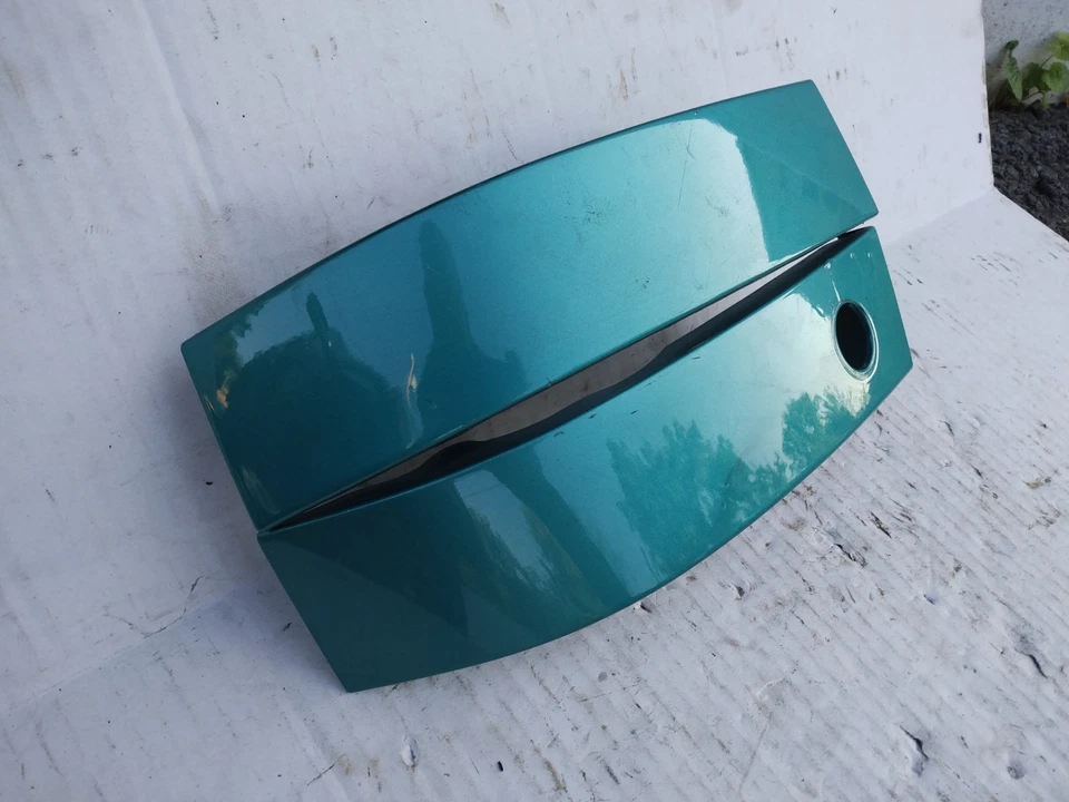92-95 CIVIC Coupe Rear Left Right Taillight Bumper Filler Panel OEM Aztec Green - Image 1 of 4