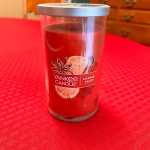 Yankee Candle Kitchen Spice™ Signature Medium Pillar, Red 14.25 oz New - Picture 1 of 5