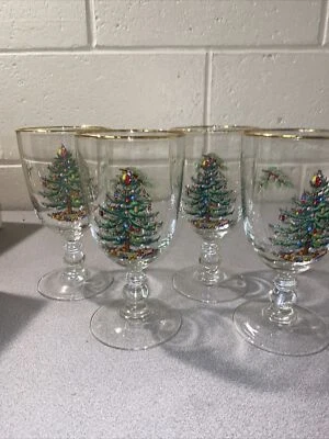 Spode Christmas Tree Pedestal Goblets with Gold Rims, Set of 4 - Image 1 of 4
