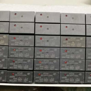 2PCS HongFa HFS40-05D-50D2T-L Solid State Relay 4 Pins 5VDC - Picture 1 of 2