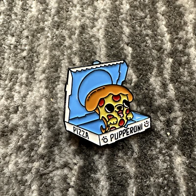 Pin de esmalte de pizza para cachorro Pupperoni Pizza Pun perro lindo broche de dibujos animados solapa joyería Foto 1 de 4