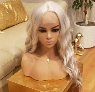 Peluca de encaje frontal pequeña - Mezcla de cabello humano platino RUBIO multicolor ondulado rizado Foto 1 de 4