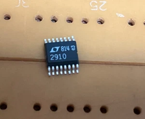 0.5V ±1.5% Octal Voltage Detector Supervisor LTC2910CGN Active Low High SSOP-16 - Picture 1 of 1