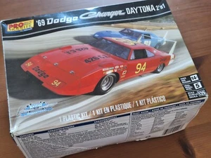 1969 Dodge Daytona Charger 1:25° Pro Modeler Revell - Kit 2 en 1 - Complet - Foto 1 di 9