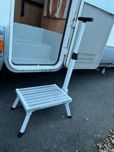 Super stabile extra große Plattform Wohnmobil Wohnwagen Trittstufe mit Stützgriff - Bild 1 von 9