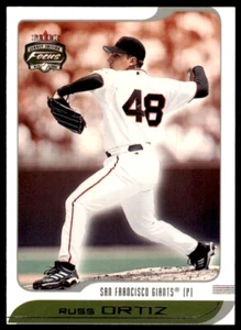 2002 FLEER FOCUS RUSS ORTIZ SAN FRANCISCO GIANTS #111 - Picture 1 of 2