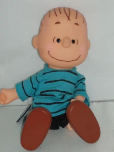 Vintage APPLAUSE Peanuts Doll LINUS 10" Tall - Picture 1 of 4