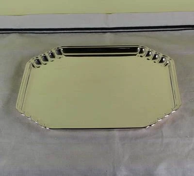 Salvador cuadrado plateado, esquinas en forma de 11 pulgadas  Foto 1 de 4