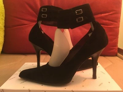 Zapatos de salón Versani de gamuza de tacón alto negros informales o formales sin cordones hechos/Italia/talla 7B Foto 1 de 4