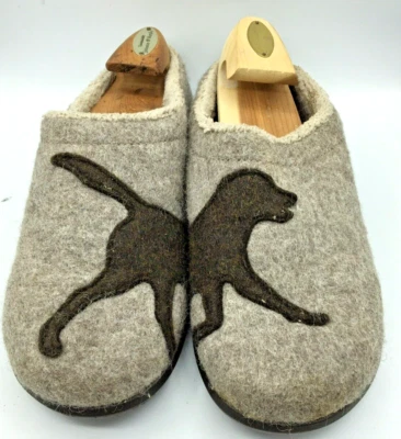 L.L. Acogedoras pantuflas Bean para mujer con rasguños para perro con motivo de chocolate topo 11M Foto 1 de 4
