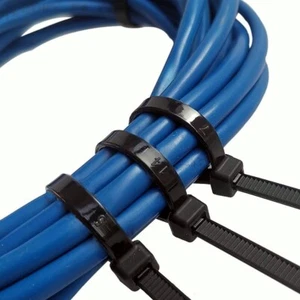 100 PUBATAS DE CABLE NEGRAS Resistente a los rayos UV UL 4 6 8 10 12 15 18 24" y 36" - Imagen 1 de 12