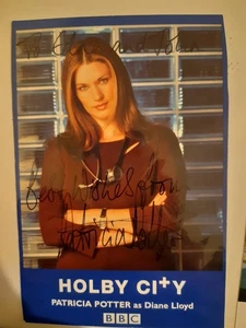 Patricia Potter Holby City Signed Cast Card Photo - Picture 1 of 1