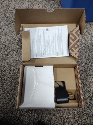 Mikrotik RB941-2nD-TC hAP Lite 32MB 4 X 10/100 2.4Ghz 802.11b/g/n 2x2 OSL4 #Z20 - Image 1 of 4