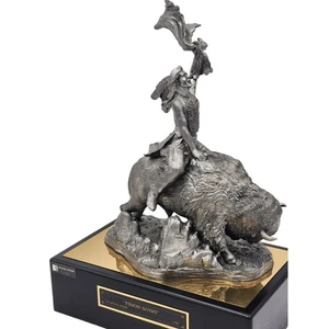 Escultura de peltre Michael Ricker Indian Riding Buffalo Vision Quest 2/350 Western - Imagen 1 de 24