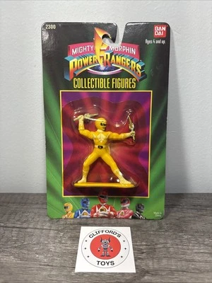 Figura de acción Bandai Mighty Morphin Power Rangers Yellow Ranger 1993 de colección Foto 1 de 2