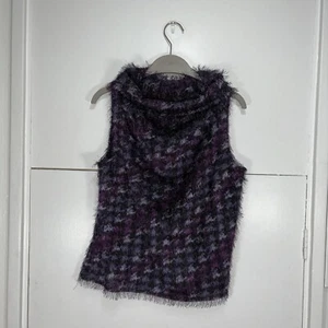 Top viola Joseph Ribkoff Trends senza maniche collo cappuccio anni 90 fuzzy taglia UK 14 US12 - Foto 1 di 7
