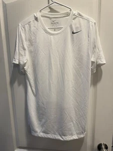 Nike Men's Small The Nike Short Sleeve Dri-Fit Legend Tee White DV7299-100 NWT - Picture 1 of 7