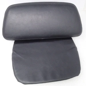 HARLEY DAVIDSON GENUINE CHOPPED TOUR PAK BACKREST PAD 52300319 - Picture 1 of 6